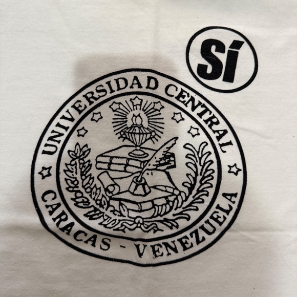 Neysora UCV “Sí” University Graphic Tee White Regular - Picture 7 of 8